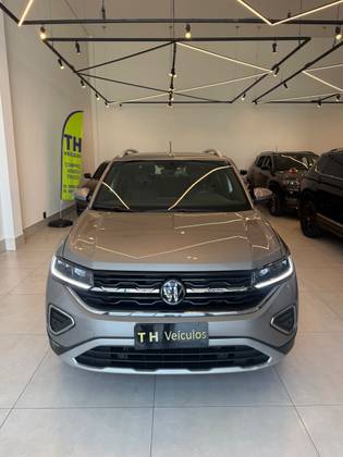 VOLKSWAGEN T-CROSS 1.4 250 TSI TOTAL FLEX HIGHLINE AUTOMÁTICO